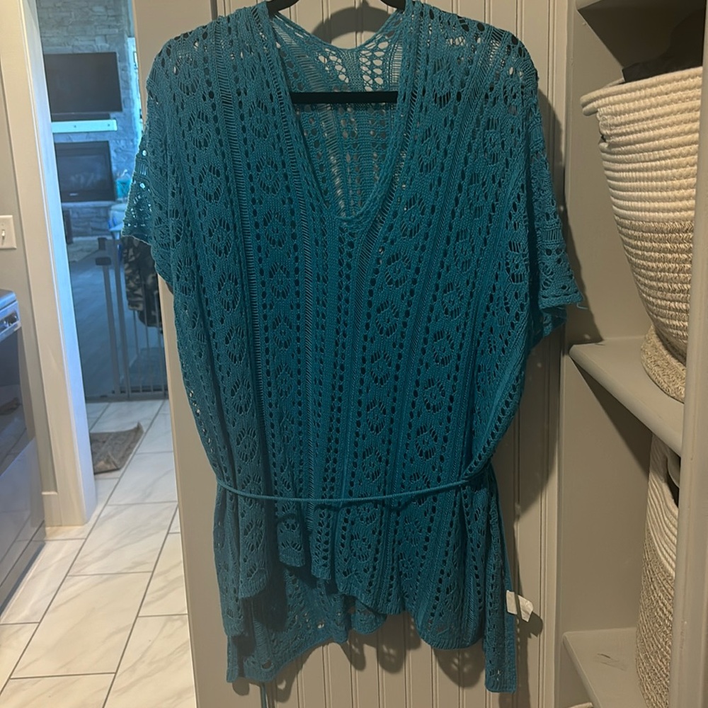 Beach coverup top